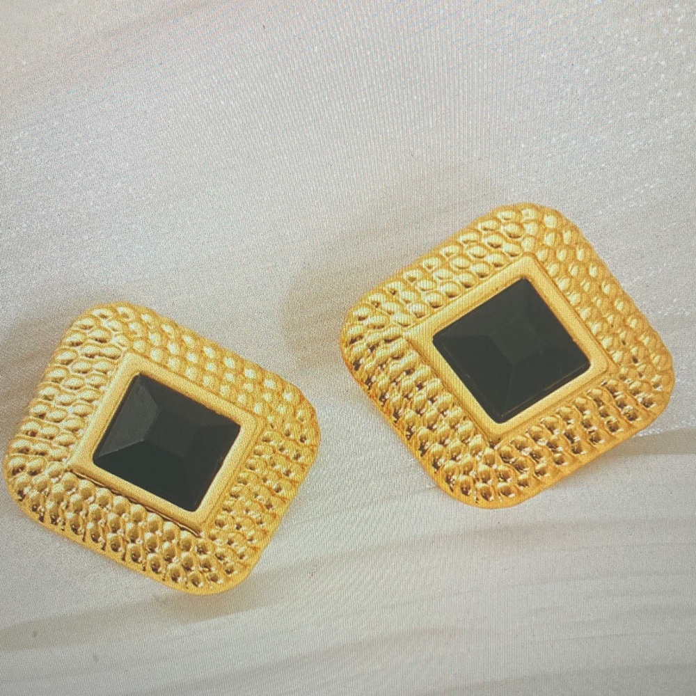 Elegant Gold and Black Earrings